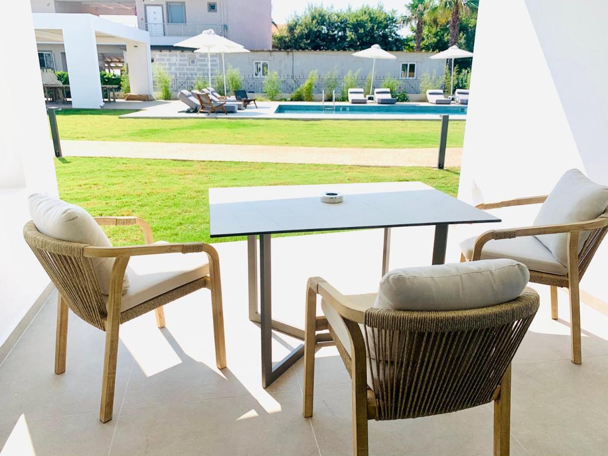 Callisti Suites Sarti Exteriör bild