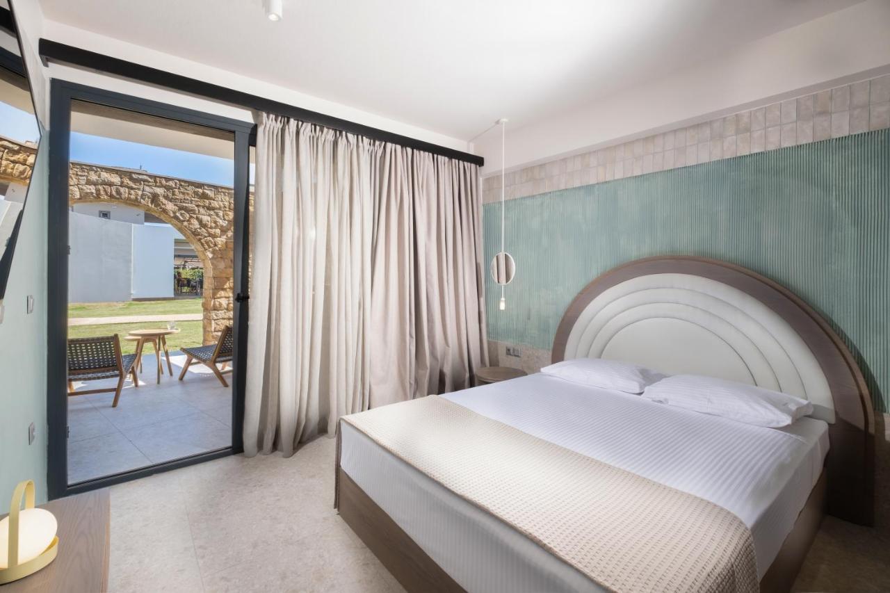 Callisti Suites Sarti Exteriör bild