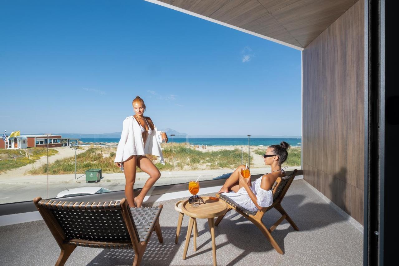 Callisti Suites Sarti Exteriör bild